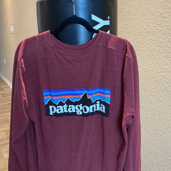 Large Patagonia Long Sleeve T-Shirt - Picture 5 of 5